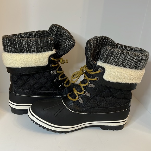 NWOT GLOWBALWIN BLACK AND WHITE WINTER BOOT SZ 10 - Picture 10 of 16